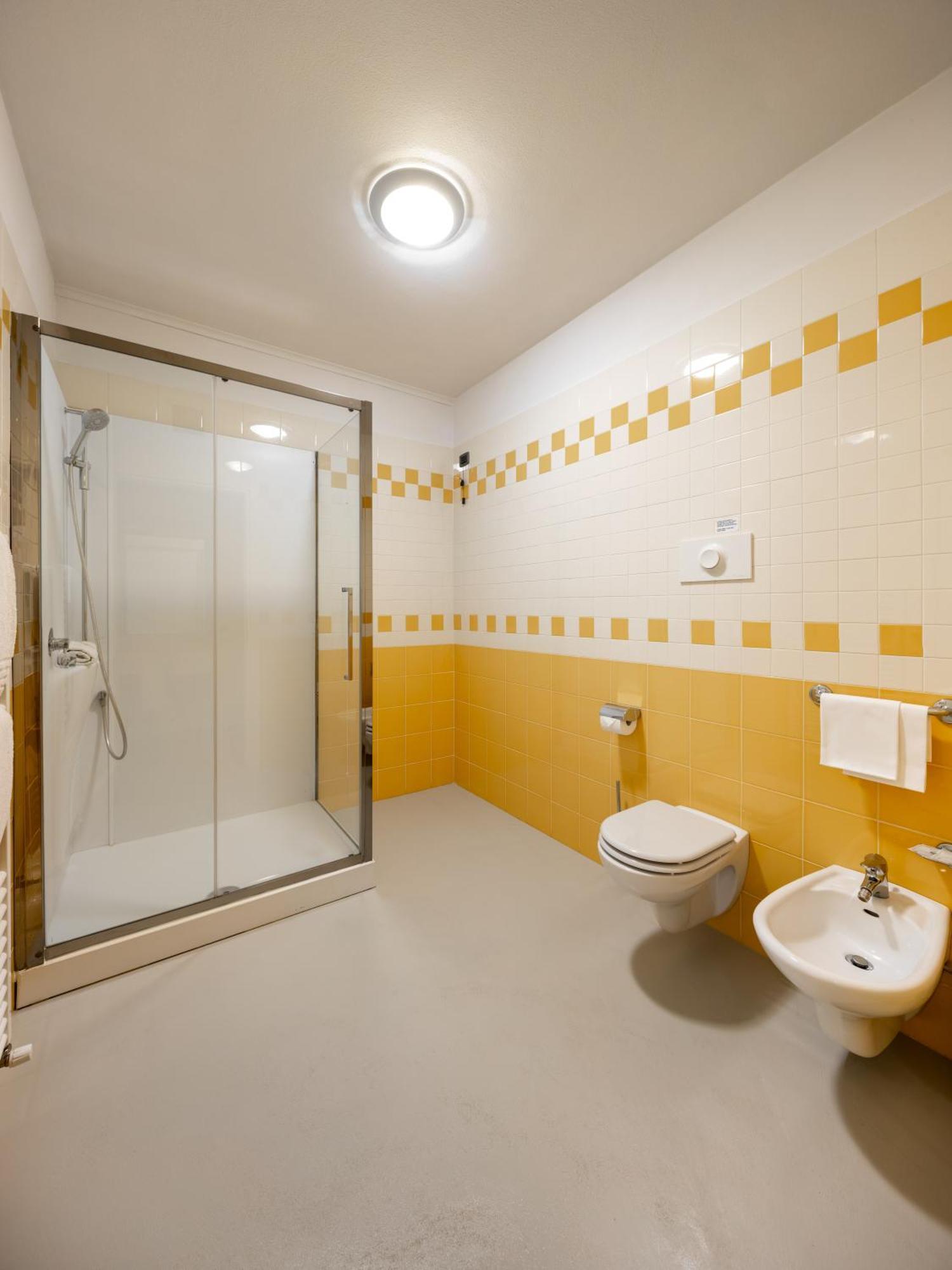 Hotel Motel Sporting Montodine Buitenkant foto
